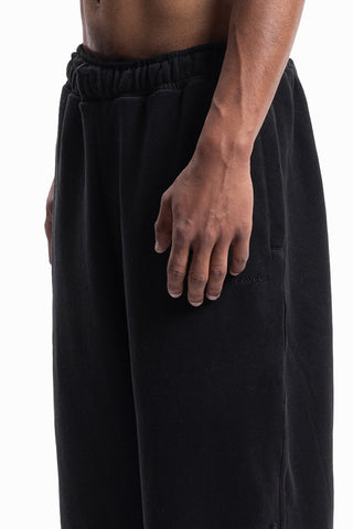 4 STRIPE BLACK BLACK JOGGER