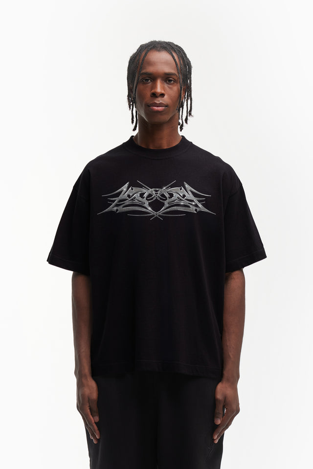 AURA BLACK DISTRESSED T-SHIRT