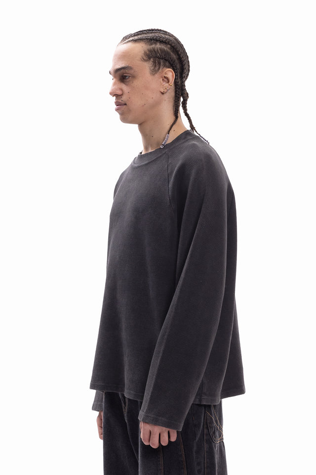 WAFFLE LONGSLEEVE BLACK WASHED