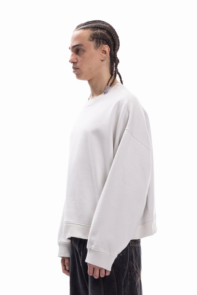VINTAGE WHITE BOXY CREWNECK
