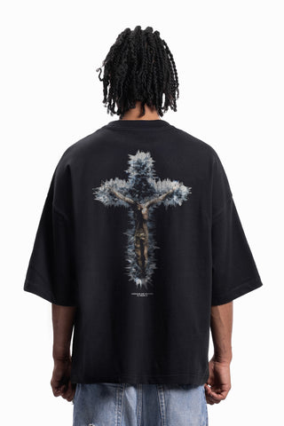 CRUCIFIED BLACK DISTRESSED T-SHIRT
