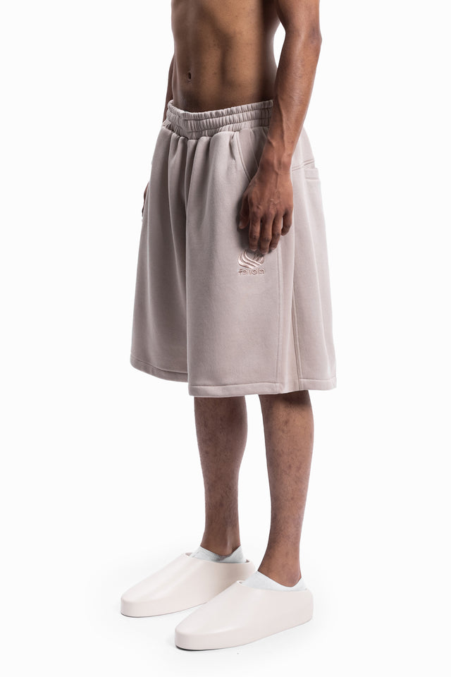 BLACK PLEATED SHORTS