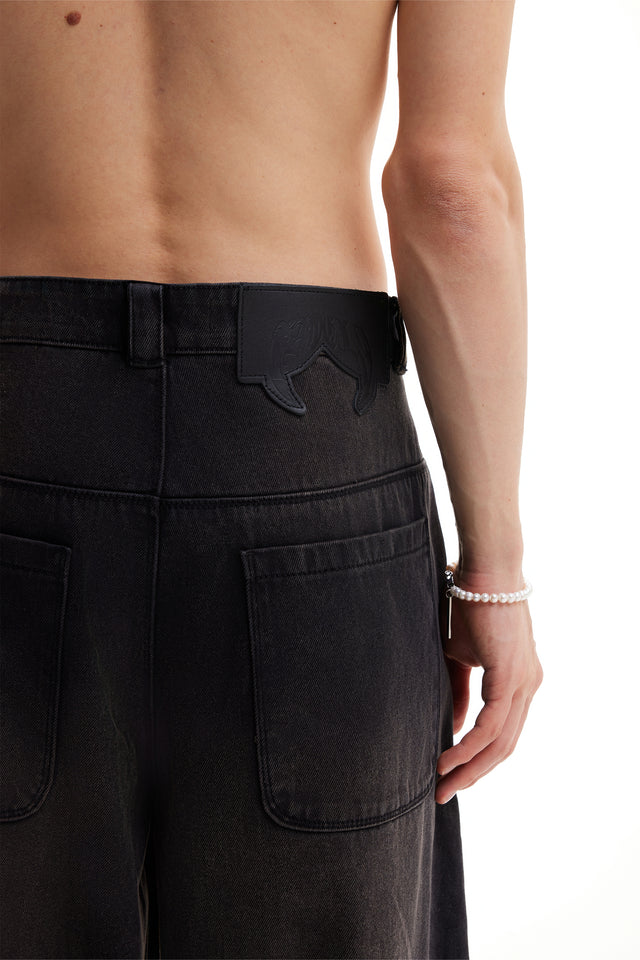 HEAVY BAGGY DISTRESSED DENIM BLACK DIRT WASH