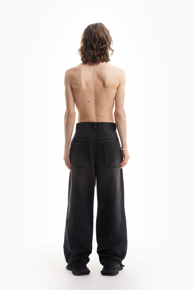 HEAVY BAGGY DISTRESSED DENIM BLACK DIRT WASH