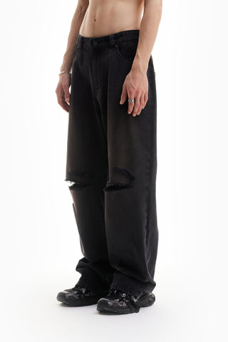 HEAVY BAGGY DISTRESSED DENIM BLACK DIRT WASH