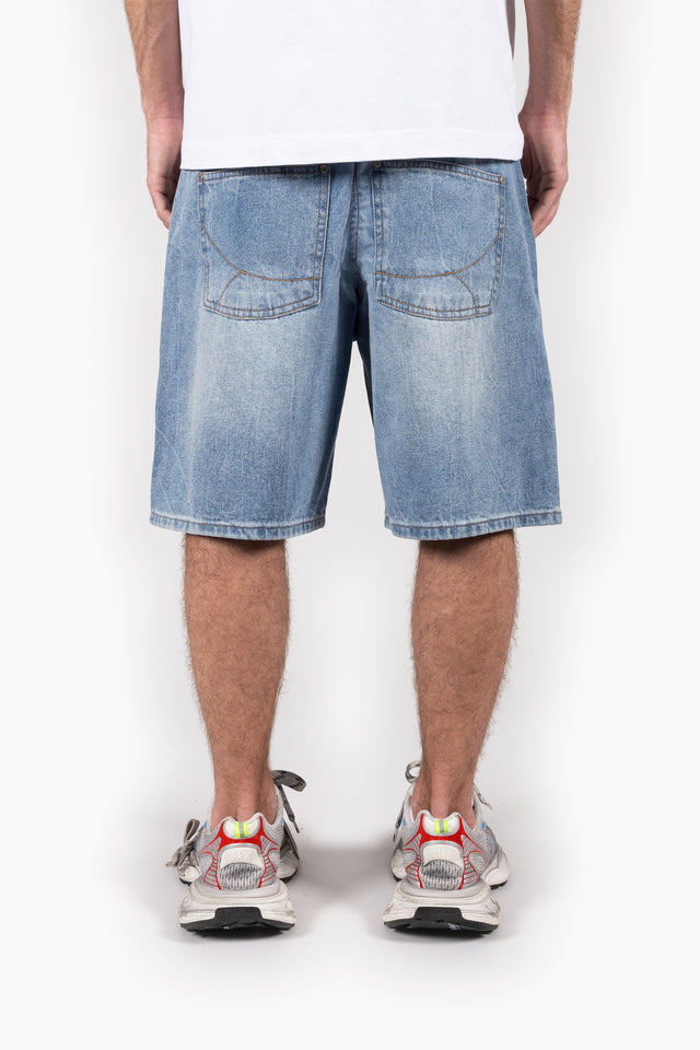 KNEE EMBROIDERY LIGHT BLUE DENIM SHORTS