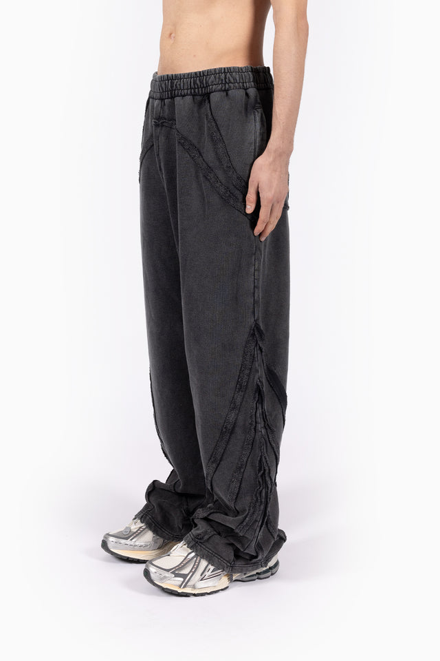 CUTLINE BLACK WASHED JOGGER
