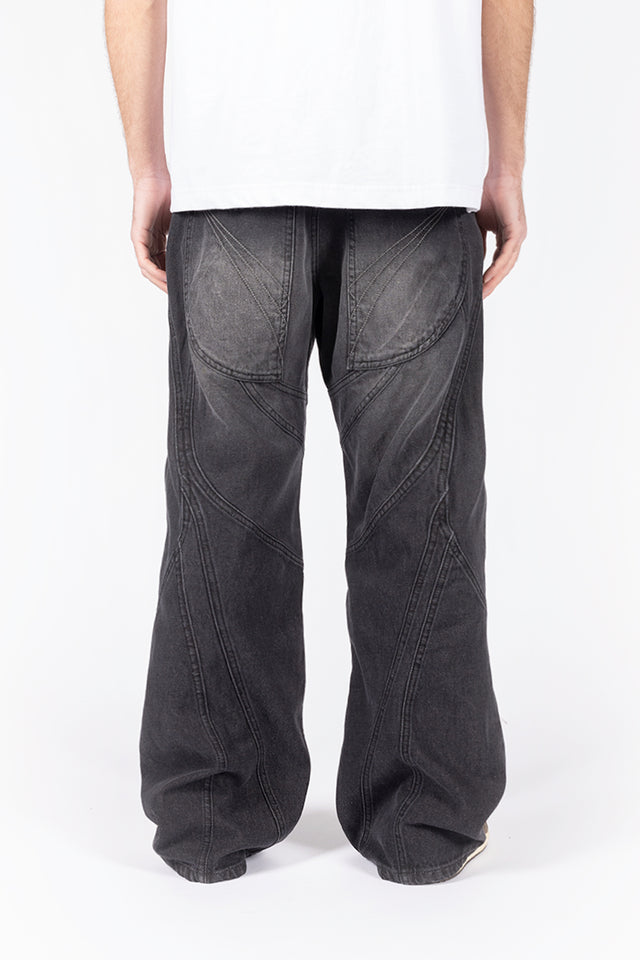 FLARED BLACK WASHED DENIM