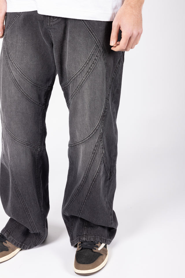FLARED BLACK WASHED DENIM