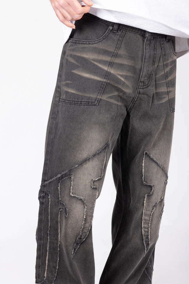 DISTRESSED F BLACK WASHED DENIM