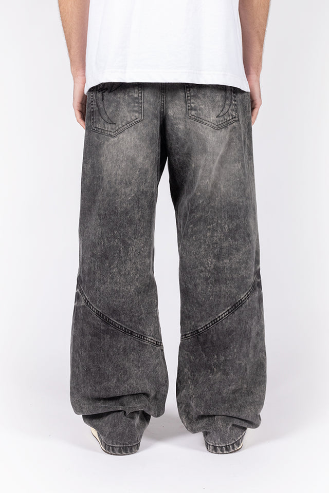 FAV DISTRESSED BLACK VINTAGE WASH DENIM