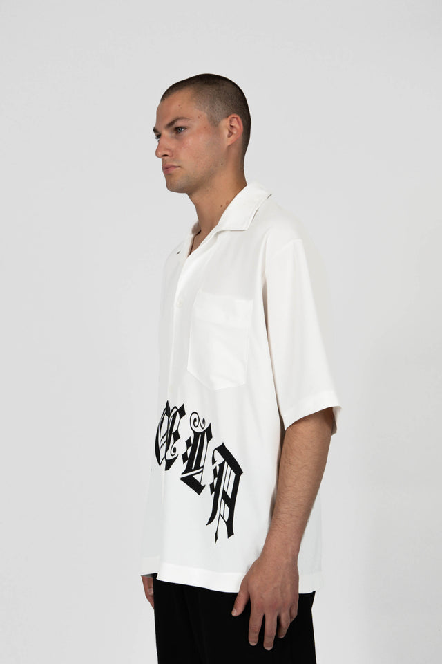 OLD ENGLISH WHITE POLY SHIRT