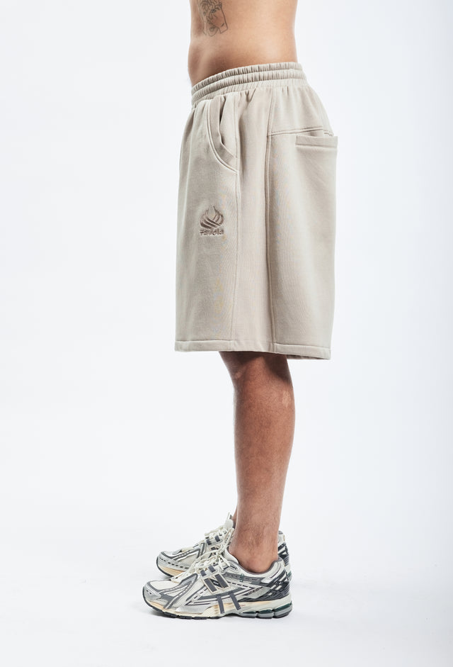 BLACK PLEATED SHORTS