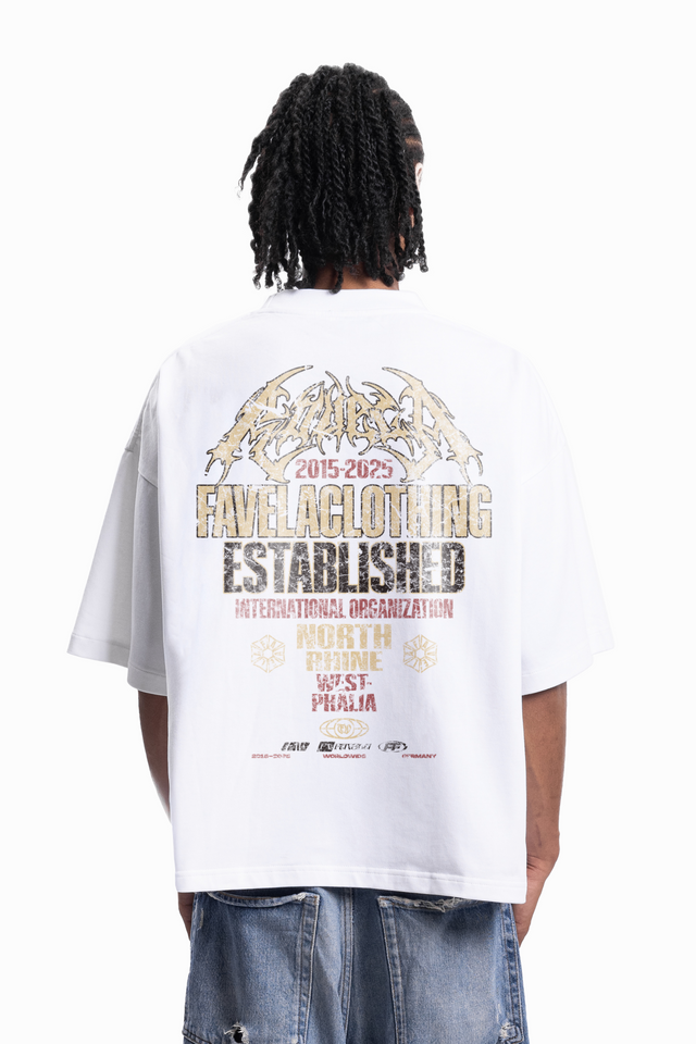 FAVELA WALL BOXY WHITE T-SHIRT [SHIPPING STARTS BEGINNING OF JULY 2025]