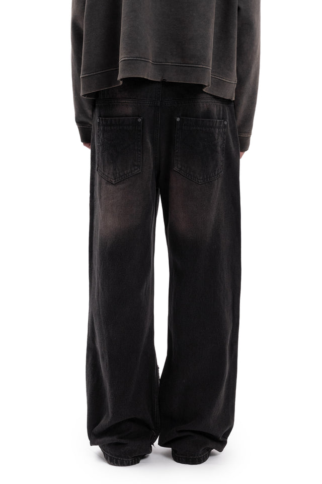 RIGID ABSTRACT PATCH FLARED BROWN WASHED DENIM