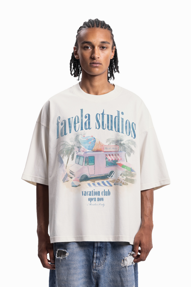 VACATION CLUB BOXY VANILLA T-SHIRT [SHIPPING STARTS BEGINNING OF JULY 2025]