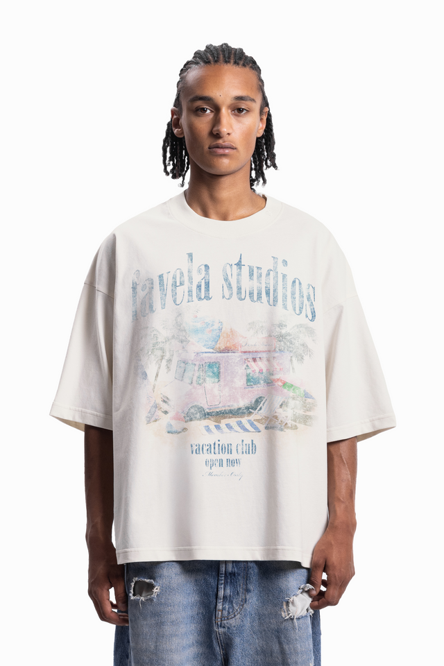 VACATION CLUB BOXY VANILLA T-SHIRT [SHIPPING STARTS BEGINNING OF JULY 2025]