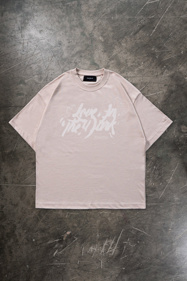 %LOVE IN THE DARK SALMON T-SHIRT%