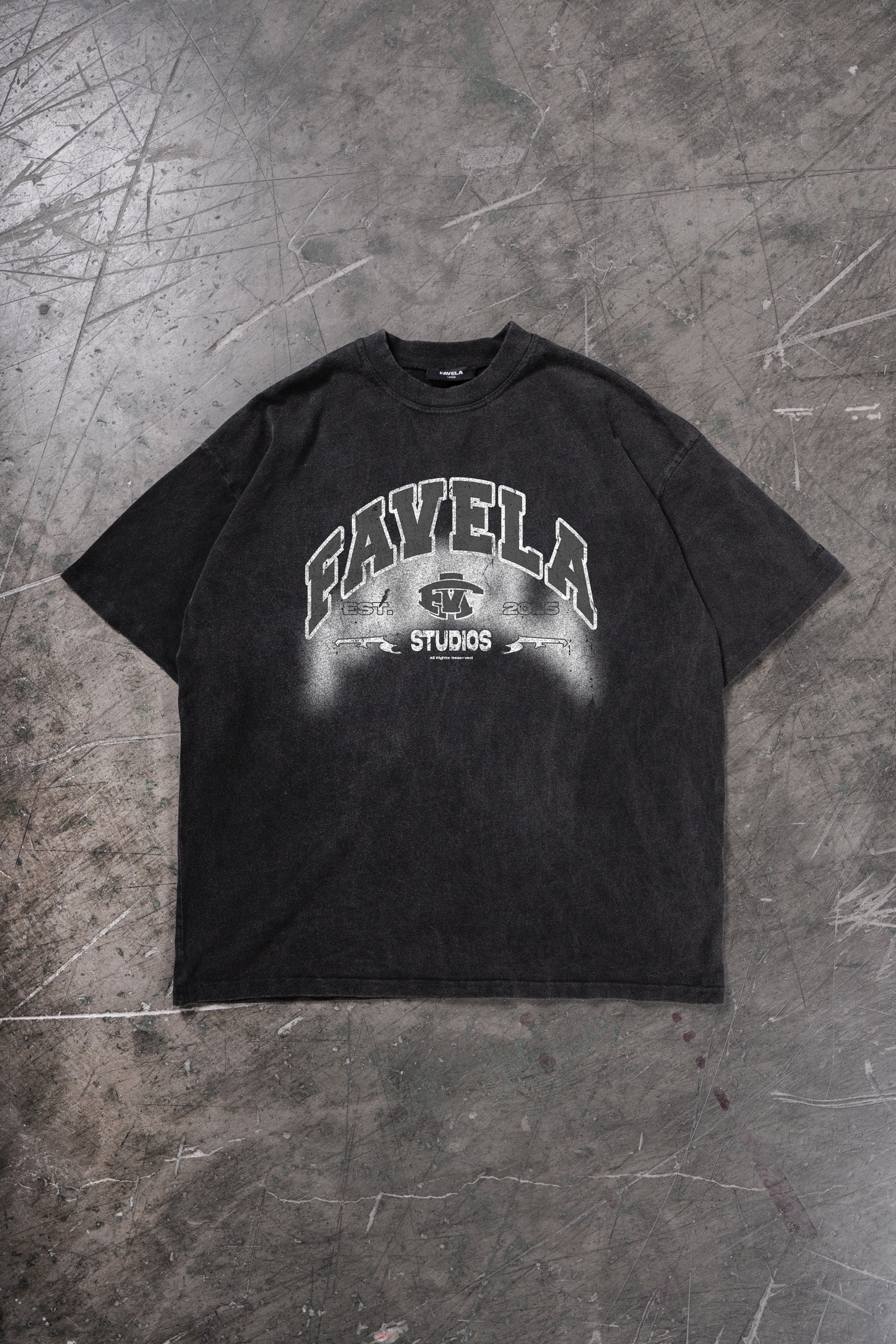 OLD COLLAGE BLACK WASHED T-SHIRT